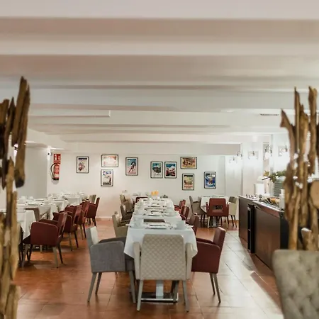 Mont Blanc Hotel 3*